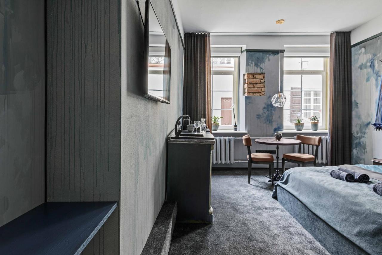 Luxuriuos Flat In The Capital'S Old Town Appartement Vilnius Buitenkant foto